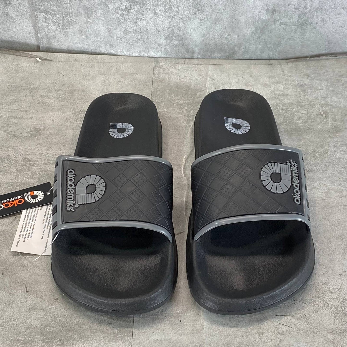 AKADEMIKS Men's Black Faux-Leather Comfort Side Stripe Slide Sandals SZ 9
