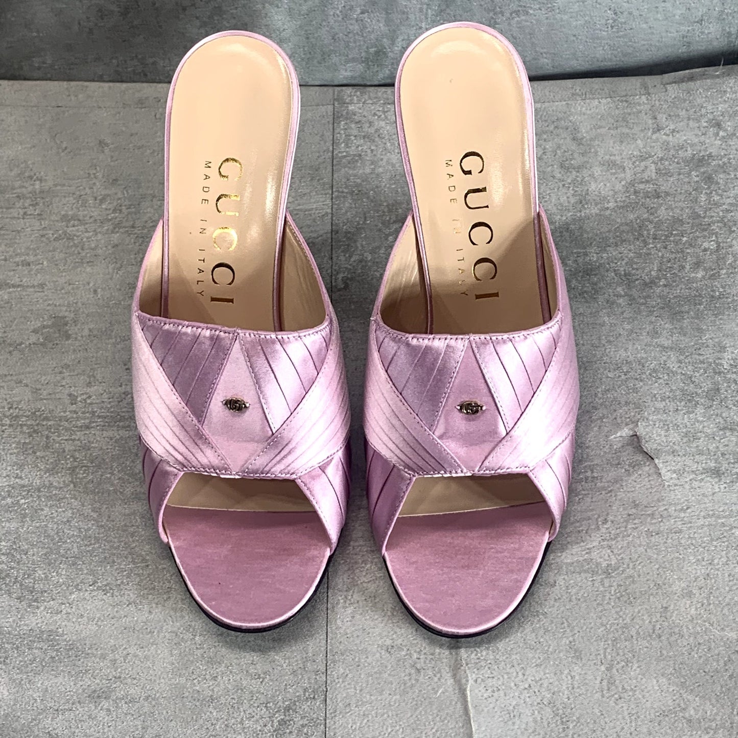 GUCCI Women's Light Pink Satin Heeled Slide Open Toe Sandal SZ 39 US 9