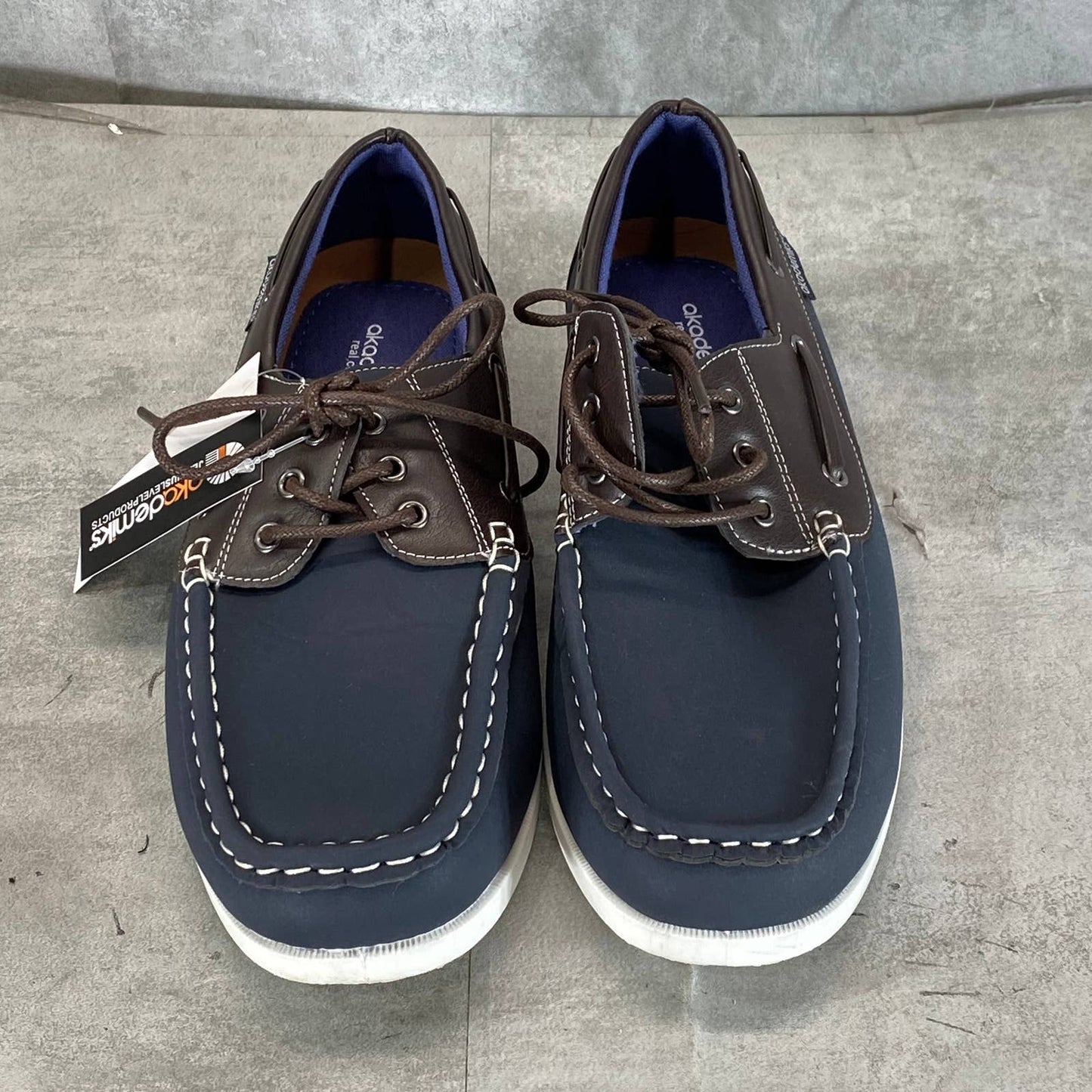 AKADEMIKS Men's Navy Marina Lace-Up Boat Shoes SZ 9