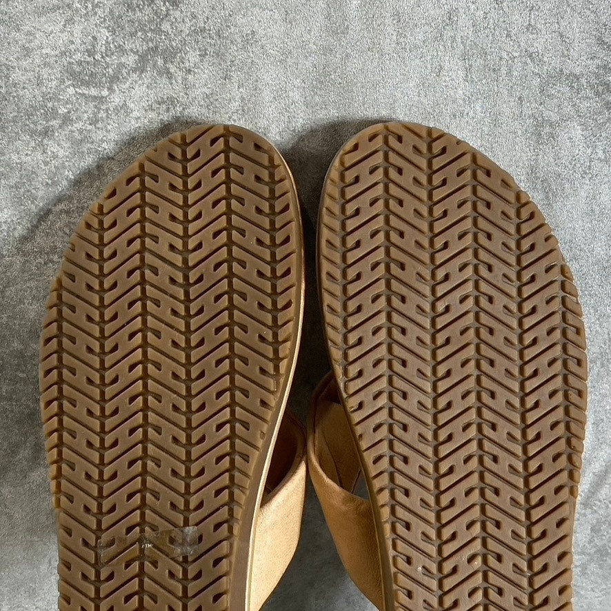 BELLA-VITA Women's Wide Width Natural Leather Italy Thong Sandals SZ 7.5W