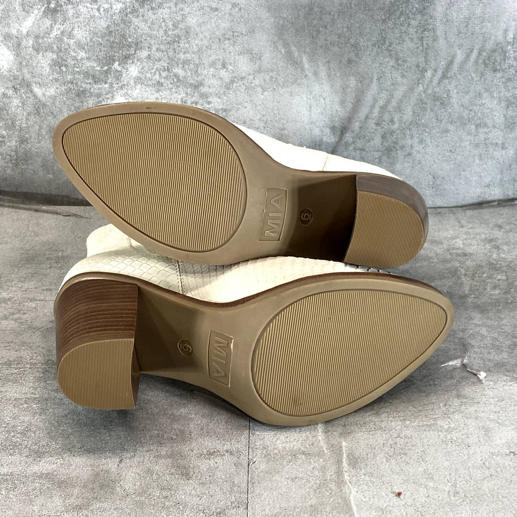 MIA Women's Ivory Croc Embossed Santos Round-Toe Pull-On Stacked-Heel Boots SZ 6