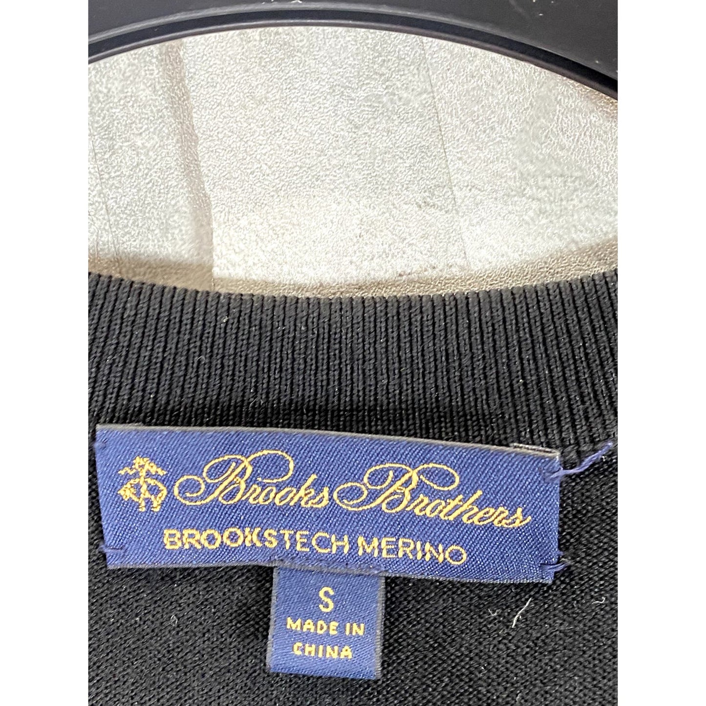 BROOKS BROTHERS Men's Black Tech Merino Wool V-Neck Pullover Sweater SZ S