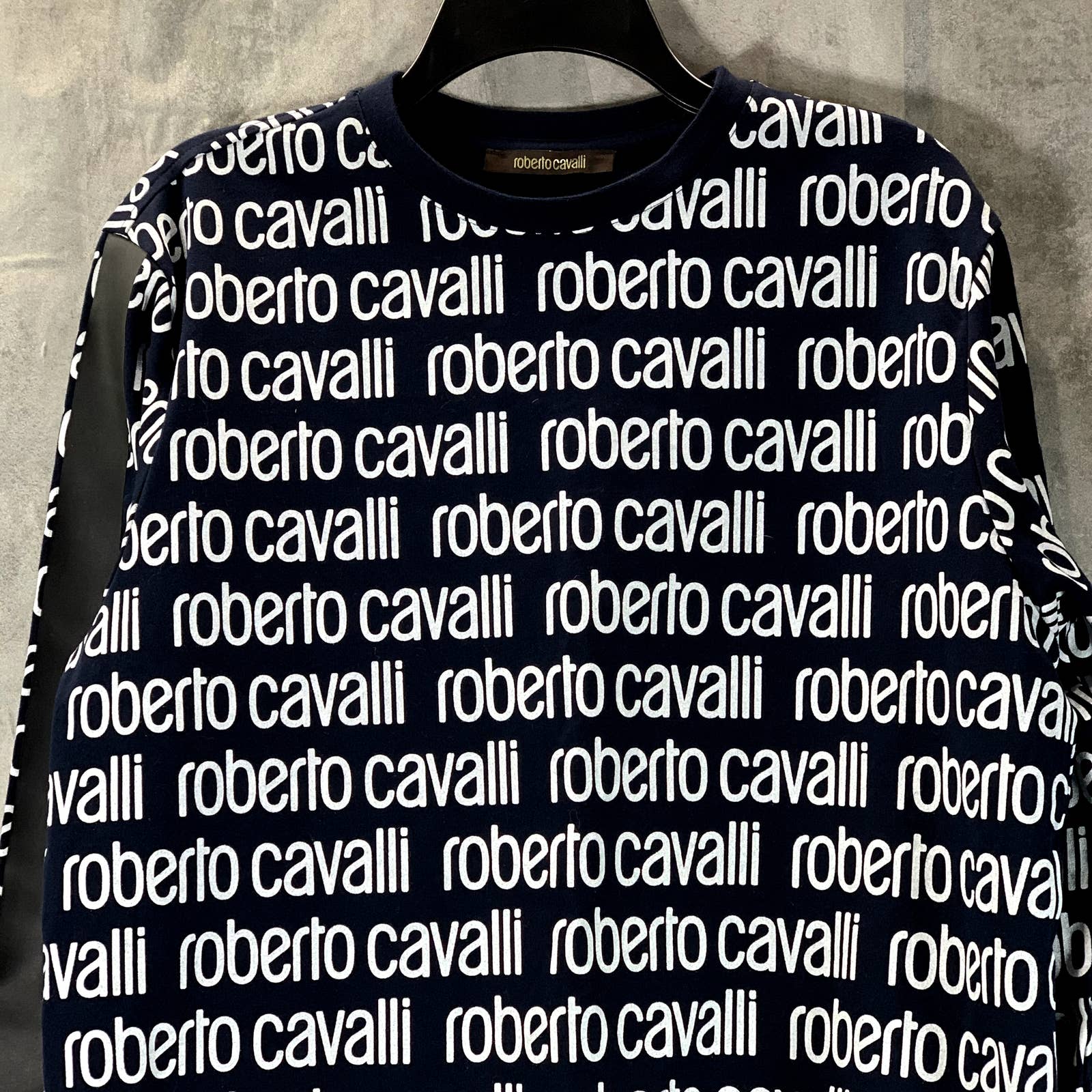 ROBERTO CAVALLI Men's Navy Logo Print Allover Crewneck Pullover Sweatshirt SZ M