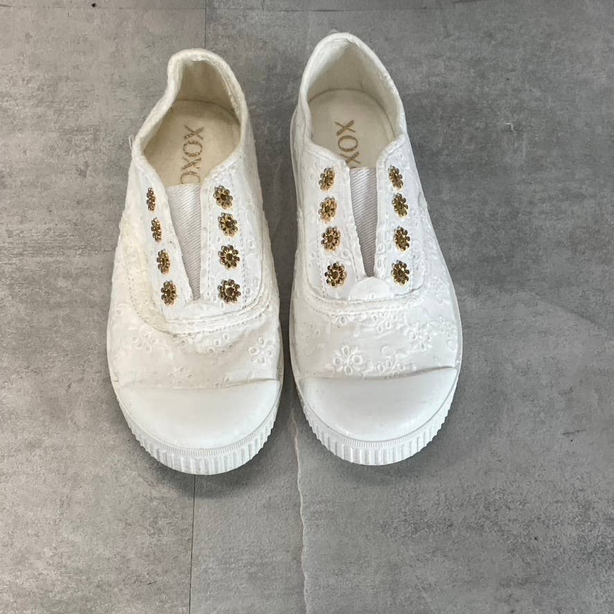 XOXO Women's White Azie Eyelet Slip-On Laceless Sneakers SZ 6.5