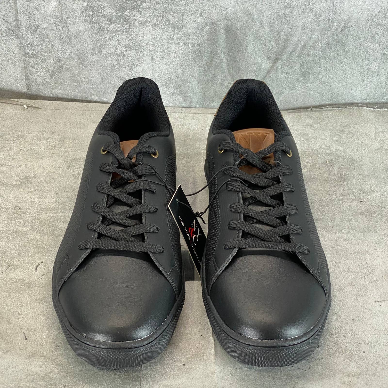 NEW YORK & COMPANY Men's Black Faux-Leather Cooper Low-Top Sneakers SZ 11