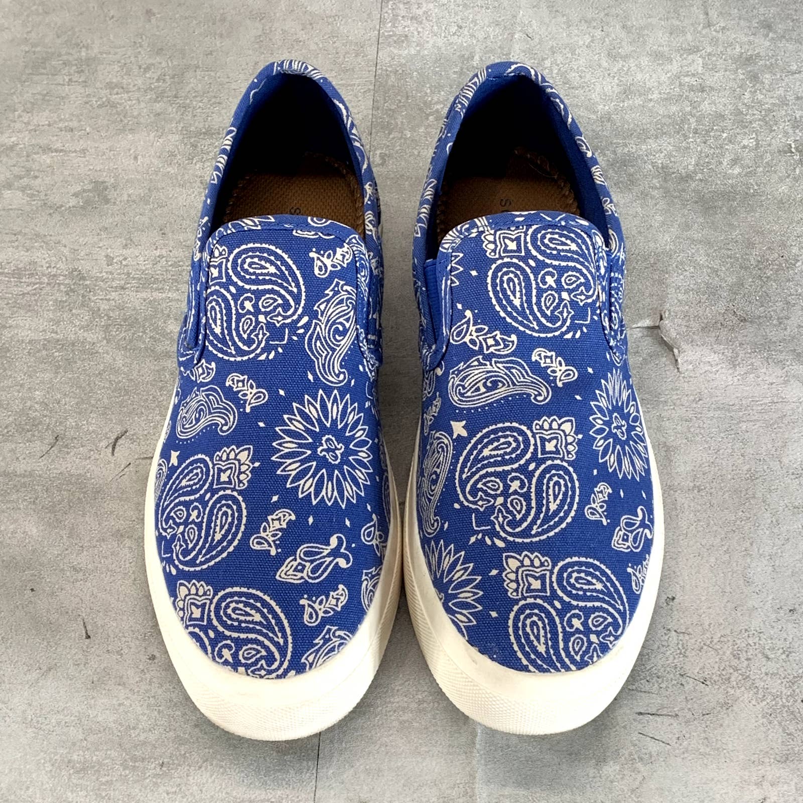 SUN + STONE Men's Navy Paisley Reins Slip-On Sneakers SZ 7./5