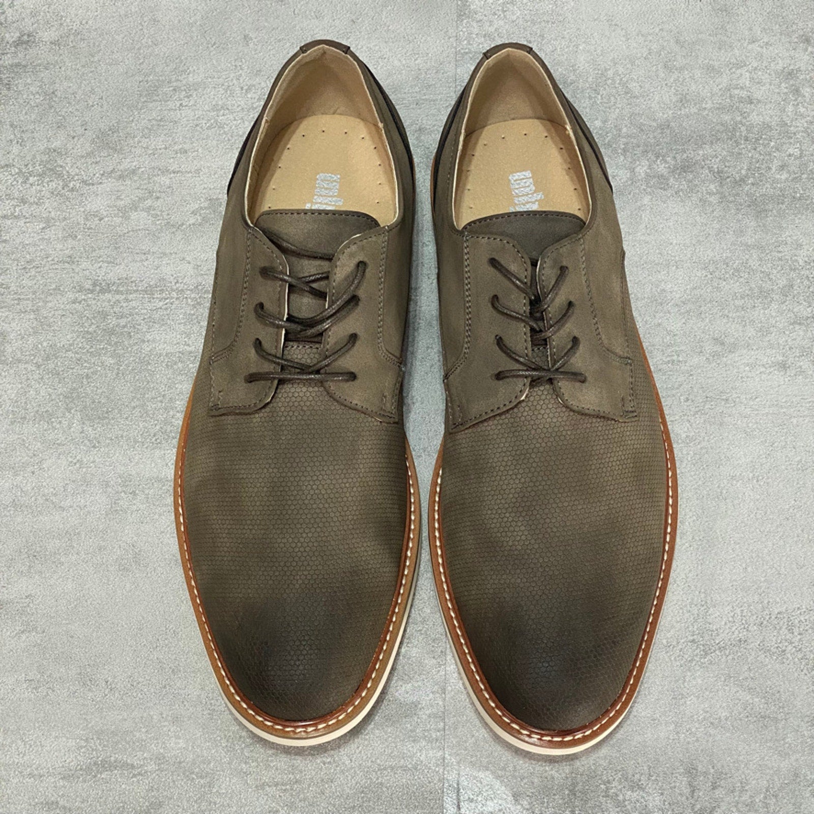 UNLISTED KENNETH COLE Gray Jimmie Lace Up PT Casual Oxford SZ 8