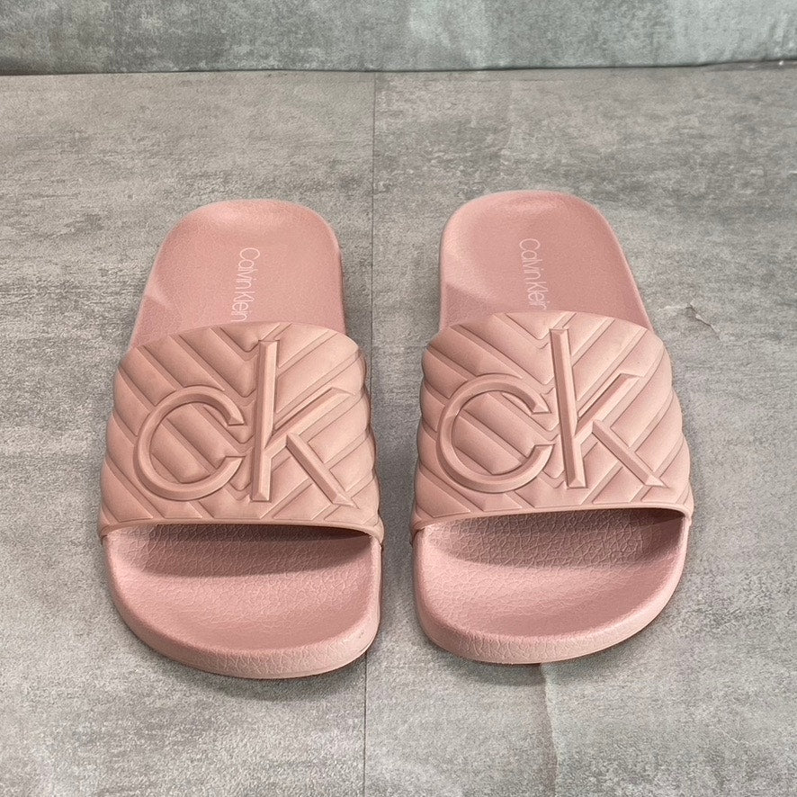 CALVIN KLEIN Women's Light Pink Asher Embossed Logo Slide Sandals SZ 5