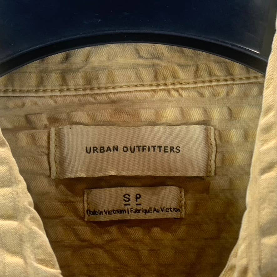 URBAN OUTFITTERS Men's Tan Textured Button-Up Short-Sleeve Shirt SZ S