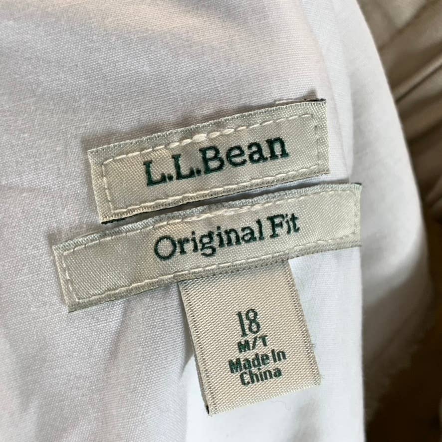 L.L BEAN Women's Khaki High-Rise Original-Fit Tapered Leg Bayside Pants SZ 18