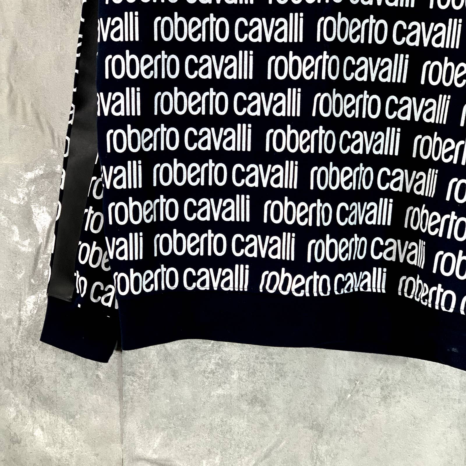 ROBERTO CAVALLI Men's Navy Logo Print Allover Crewneck Pullover Sweatshirt SZ M