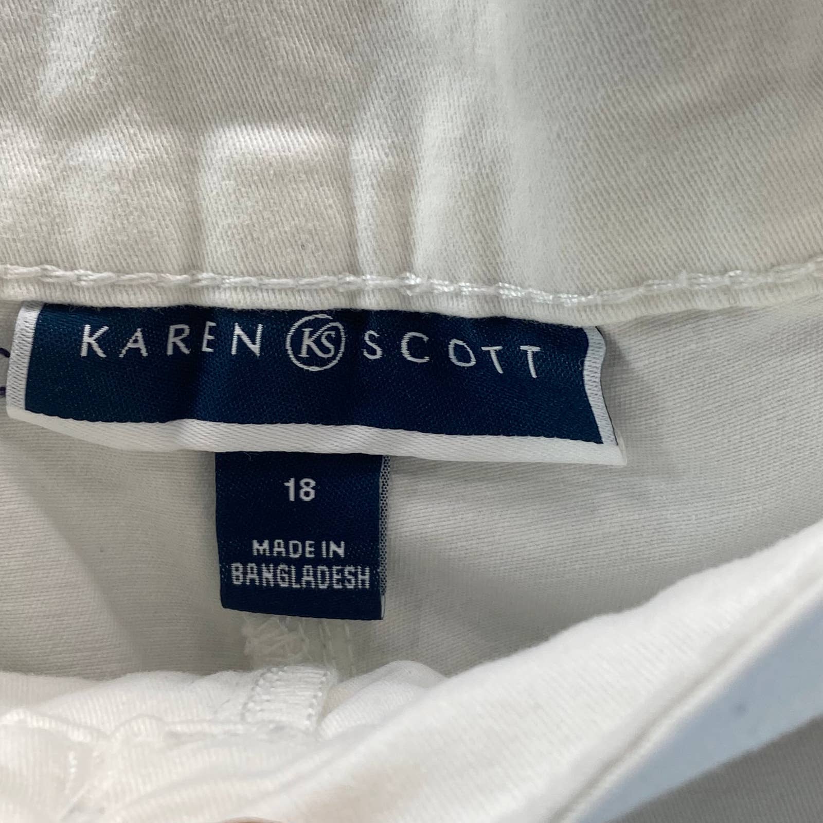 KAREN SCOTT Women's Bright White Mid-Rise Comfort-Waist Capri Pants SZ 18