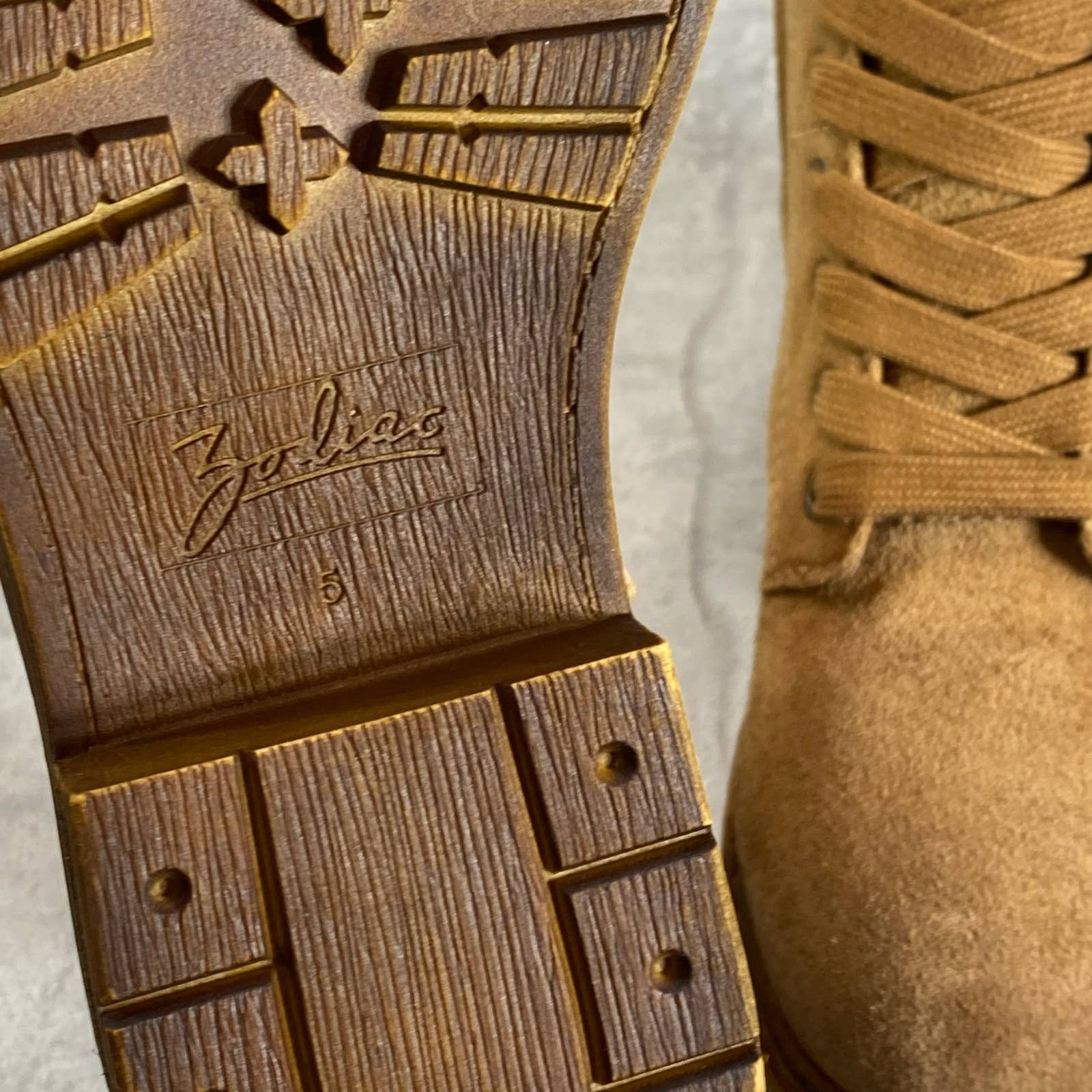 ZODIAC Women's Latte Leather Paisley Lace-Up Side Zip Ankle Boots SZ 5