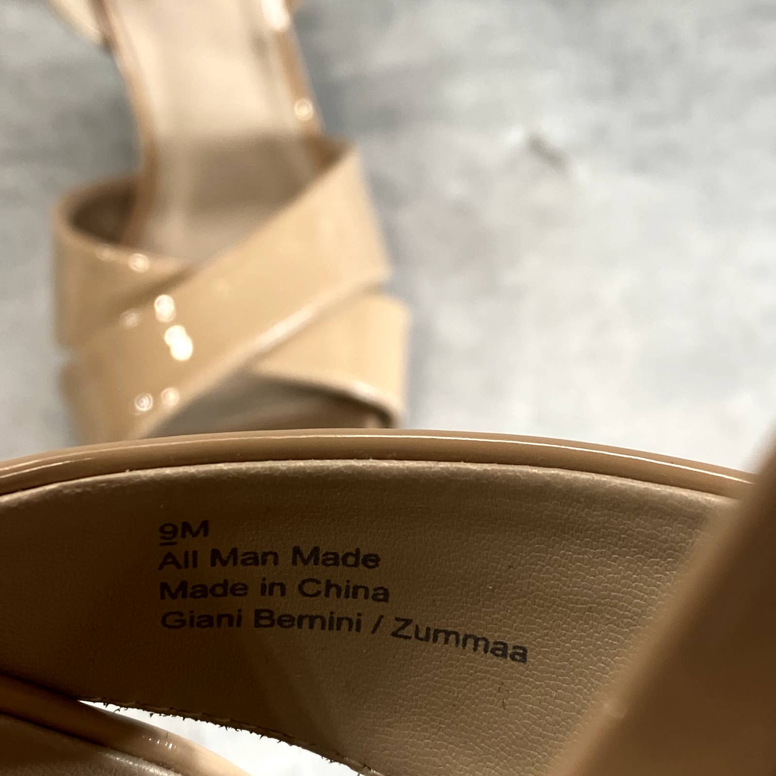 GIANI BERNINI Women’s Nude Patent Zummaa Square-Toe Dress Sandals SZ 9