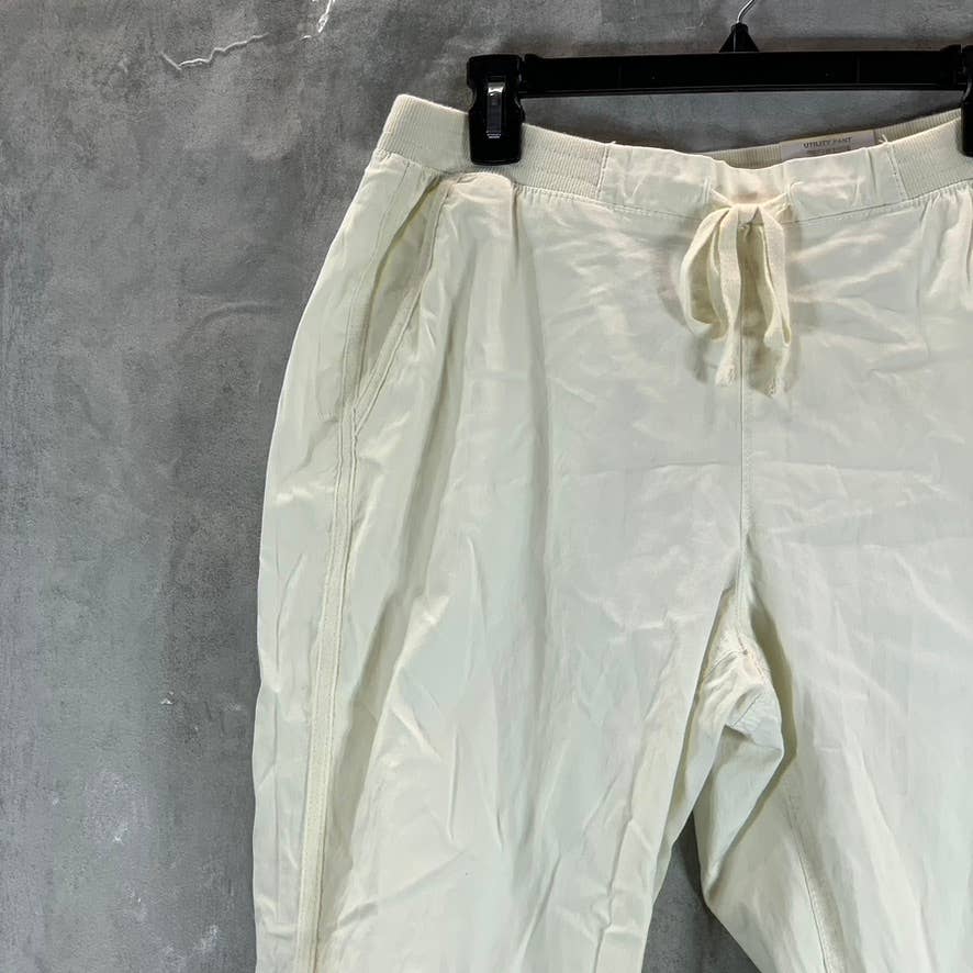 STYLE & CO Women's Bright White Mid-Rise Straight Twill-Tape Capri Pants SZ M