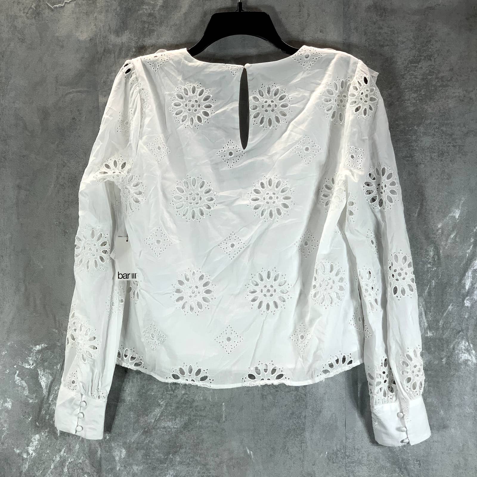 BAR III Women's White Cotton V-Neck Ruffled Eyelet Long-Sleeve Top SZ M