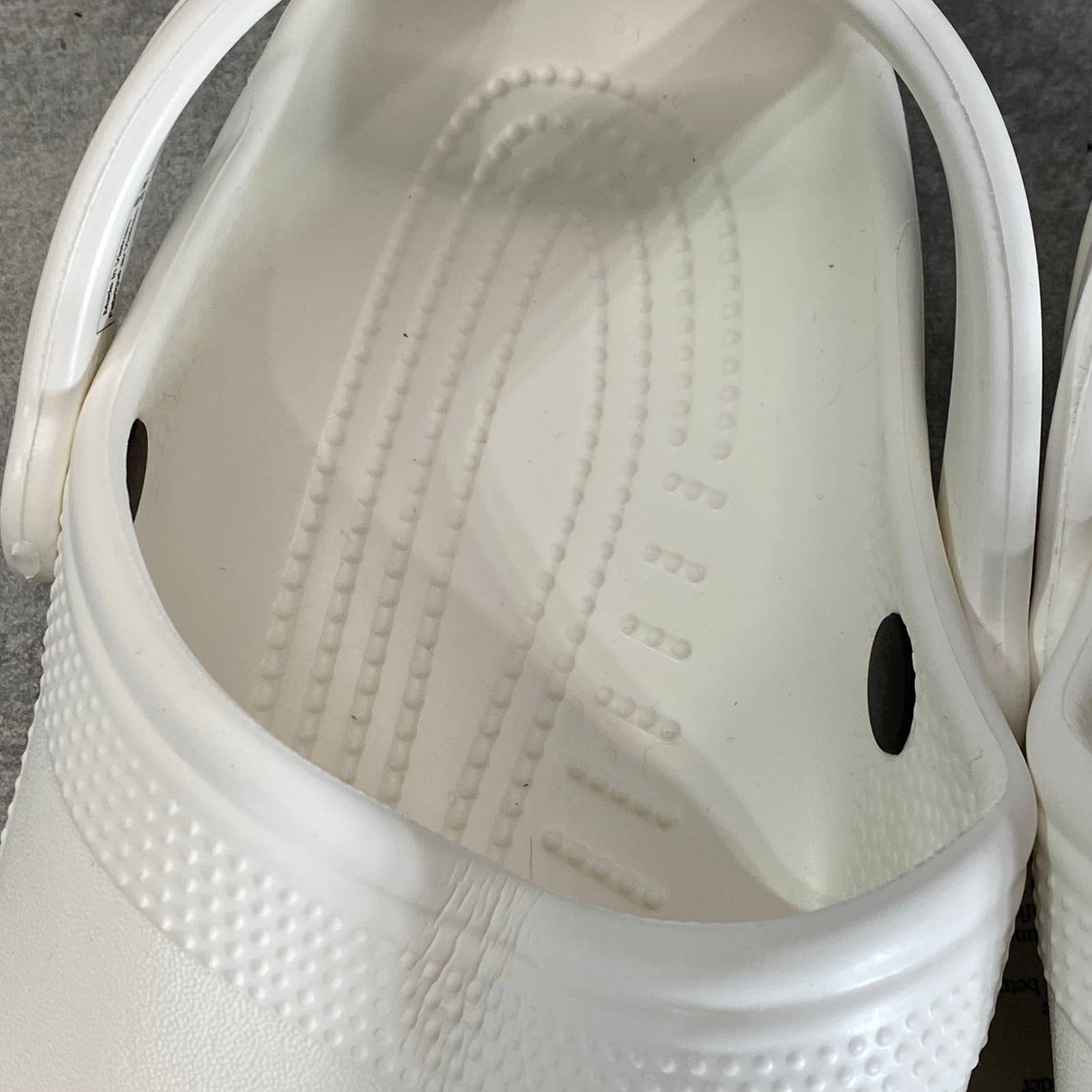 CROCS Unisex White Slip-On Heel Strap Lightweight Classic Clog Sandal SZ M10/W12