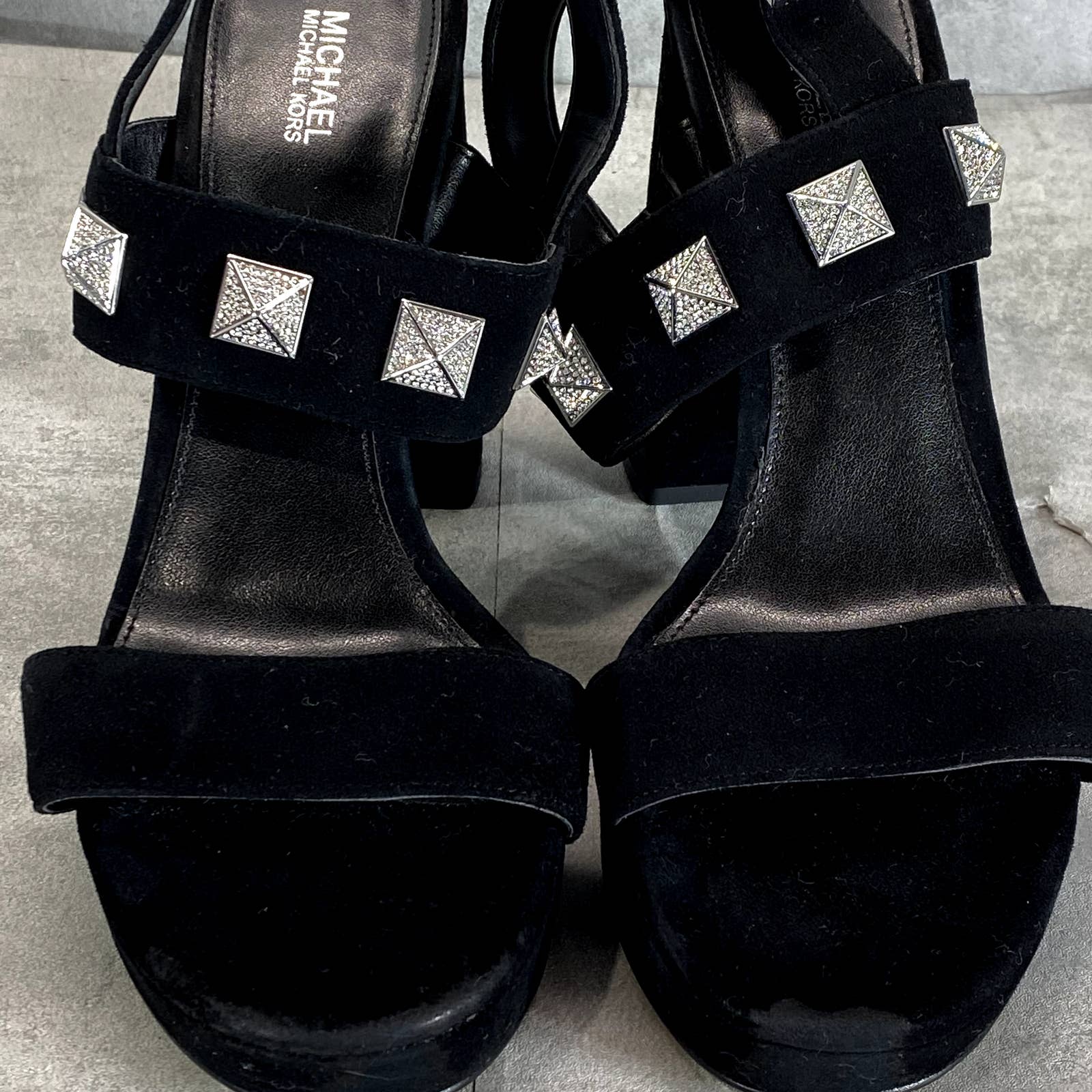 MICHAEL MICHAEL KORS Women's Black Wren Studded Platform Sandals SZ9.5