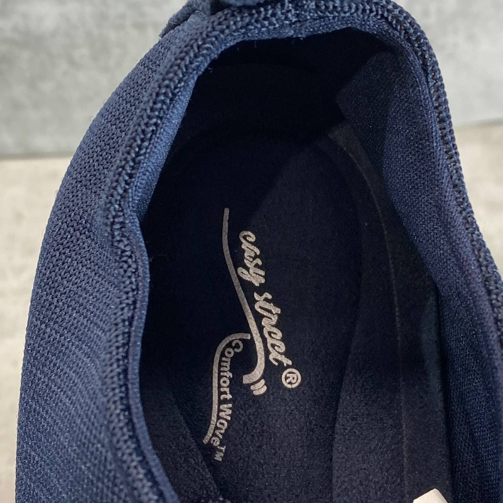 EASY STREET Women's Navy Command Knit Lace-Up Sneakers SZ 8.5
