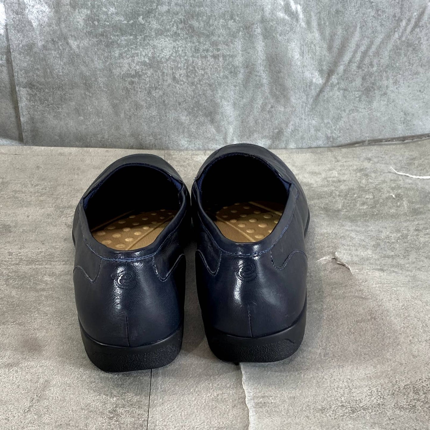 EASY SPIRIT Women's Dark Blue Leather Devitt Round-Toe Slip-On Loafer SZ 8.5