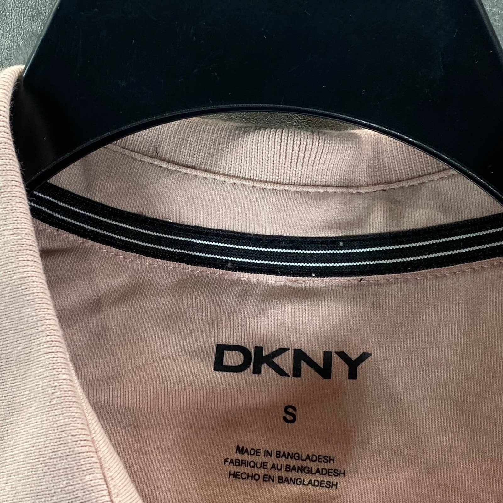 DKNY Men's Dusty Pink Essential Classic-Fit Short-Sleeve Polo Shirt SZ S