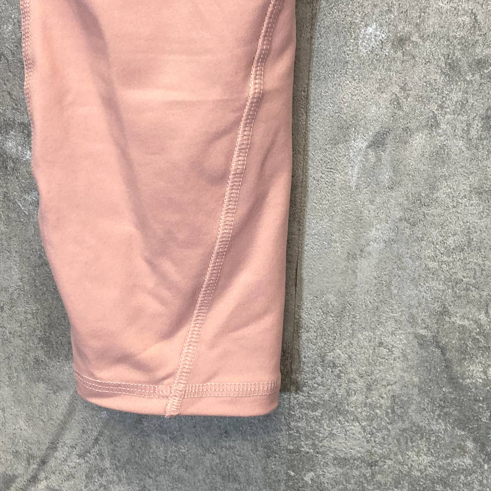 RBX Women's Think Pink 4-Way Stretch Quick Drying Pull-On Capri Leggings SZ S