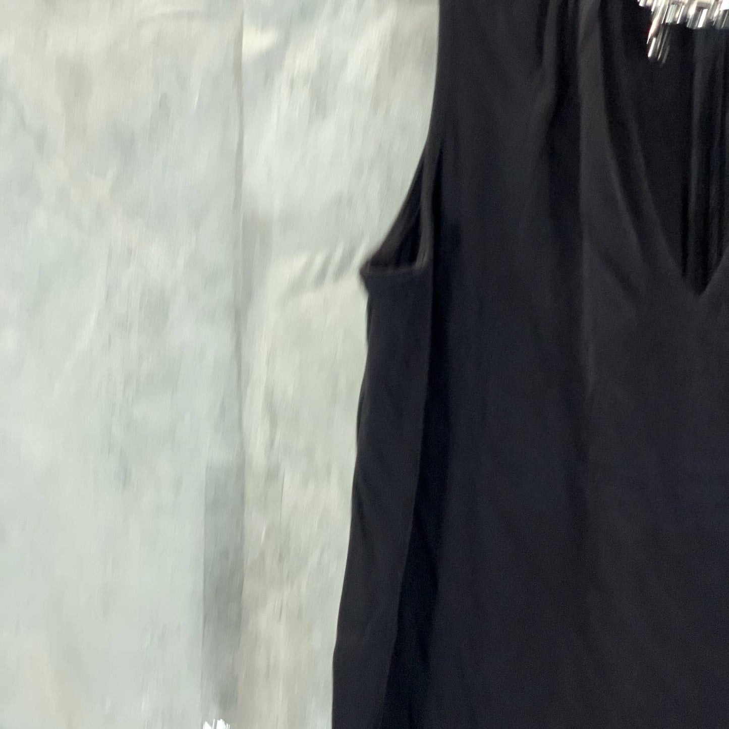 MICHAEL MICHAEL KORS Women's Black Chain-Neck Keyhole Sleeveless Top SZ XS