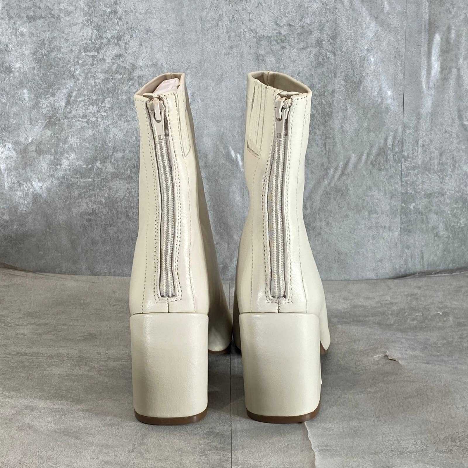 AQUA Women's Bone Leather Julie Square-Toe Block-Heel Booties SZ 6