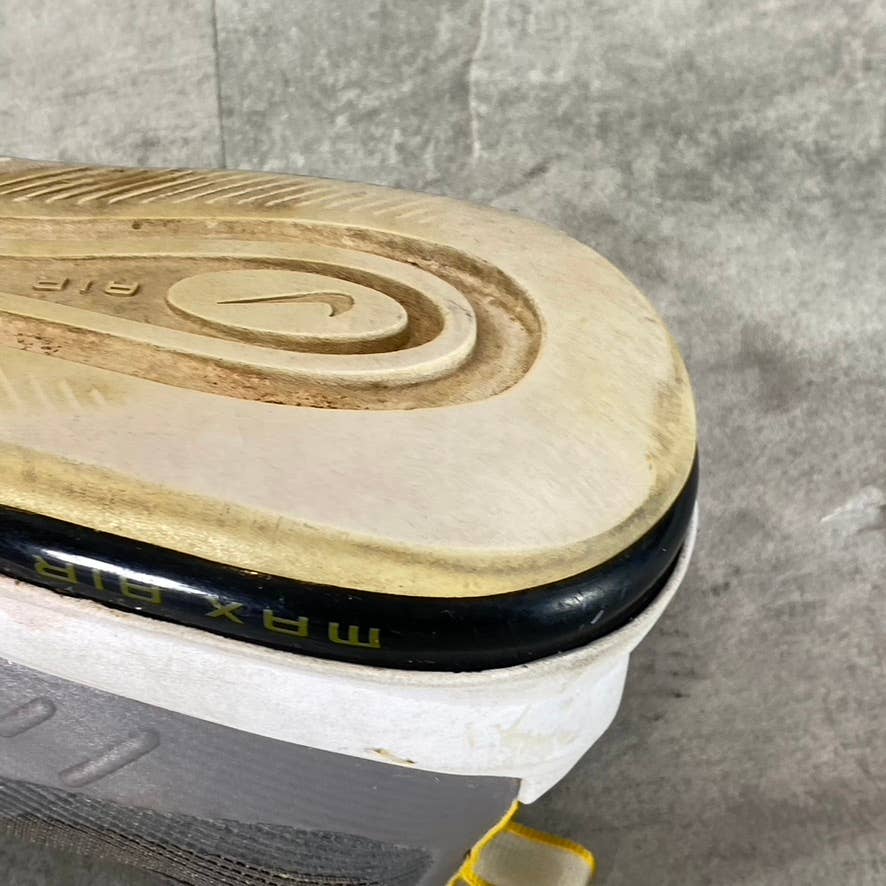 NIKE Men's Grey Air Max Axis Premium Lace-Up Sneakers SZ 10.5