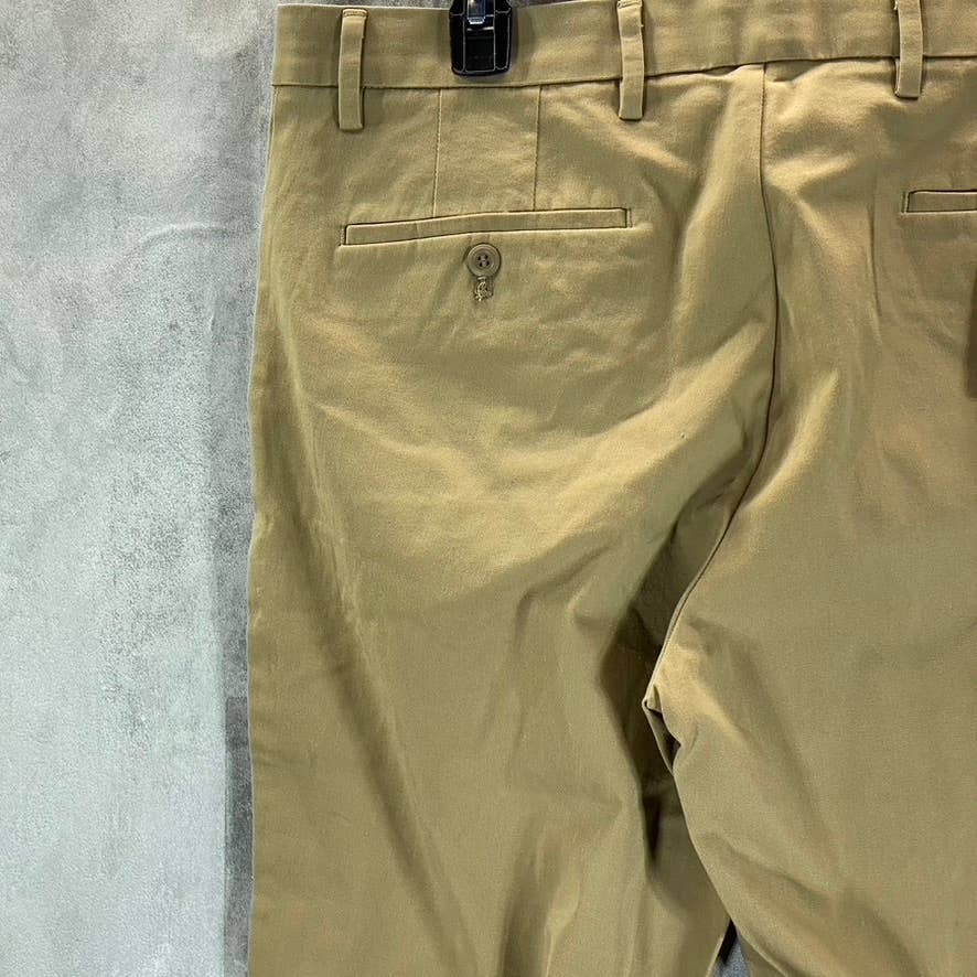 DOCKERS Men's Tan Slim-Fit Flat Front City Tech Trousers SZ 34X30