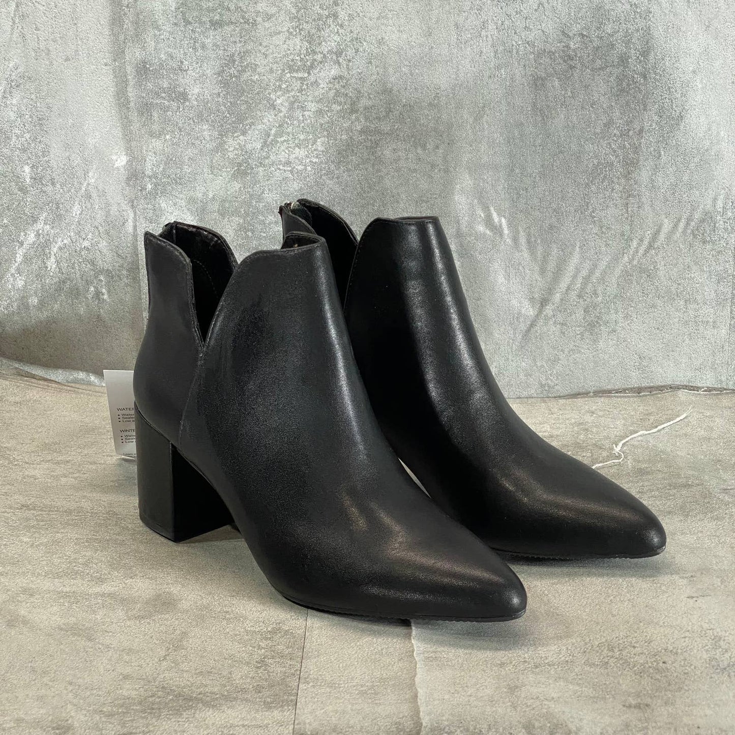AQUA COLLEGE Women's Black Leather Trey Notched Waterproof Block-Heel Bootie SZ9
