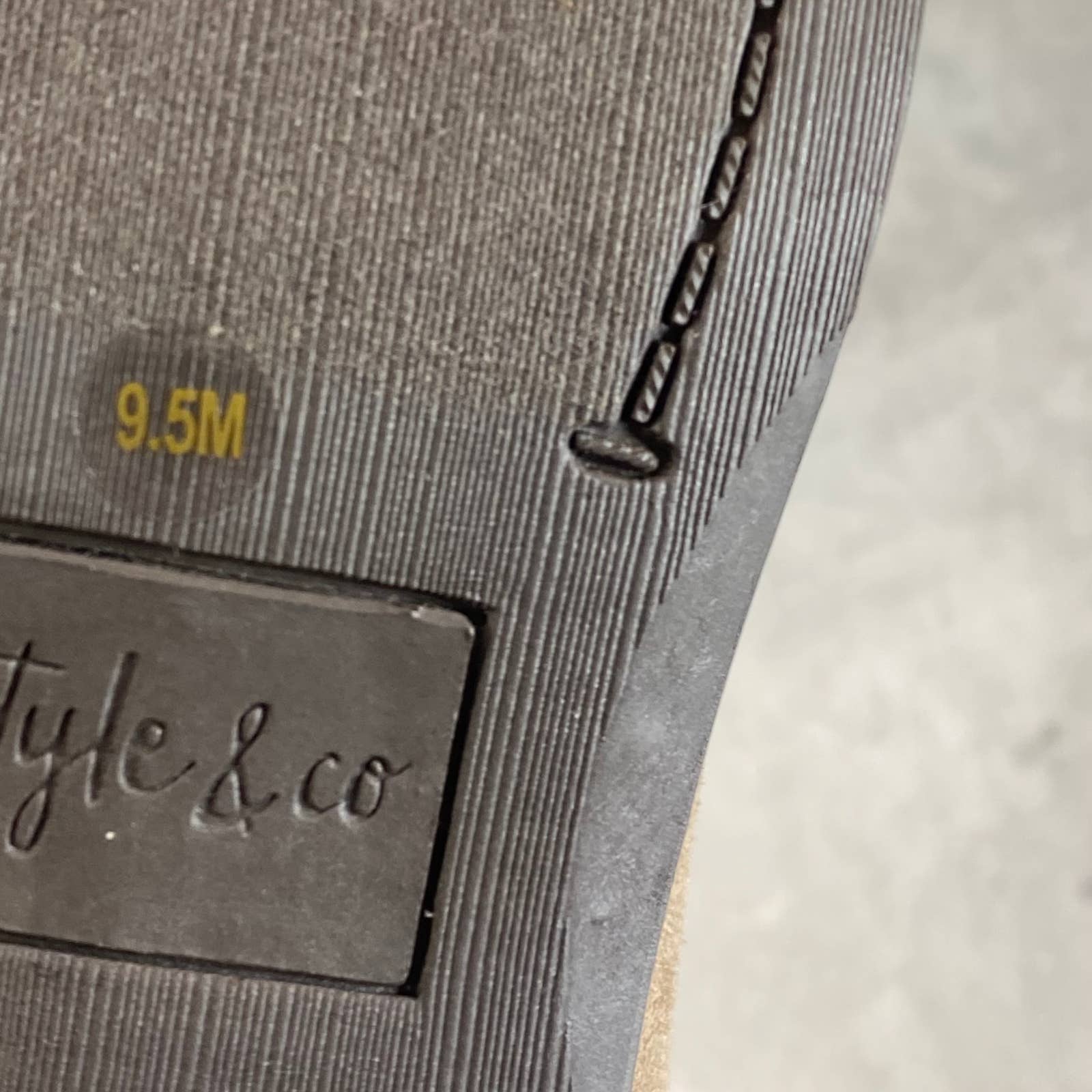 STYLE & CO Women's Taupe Micro Wileyy Almond-Toe Block Heel Ankle Booties SZ 9.5