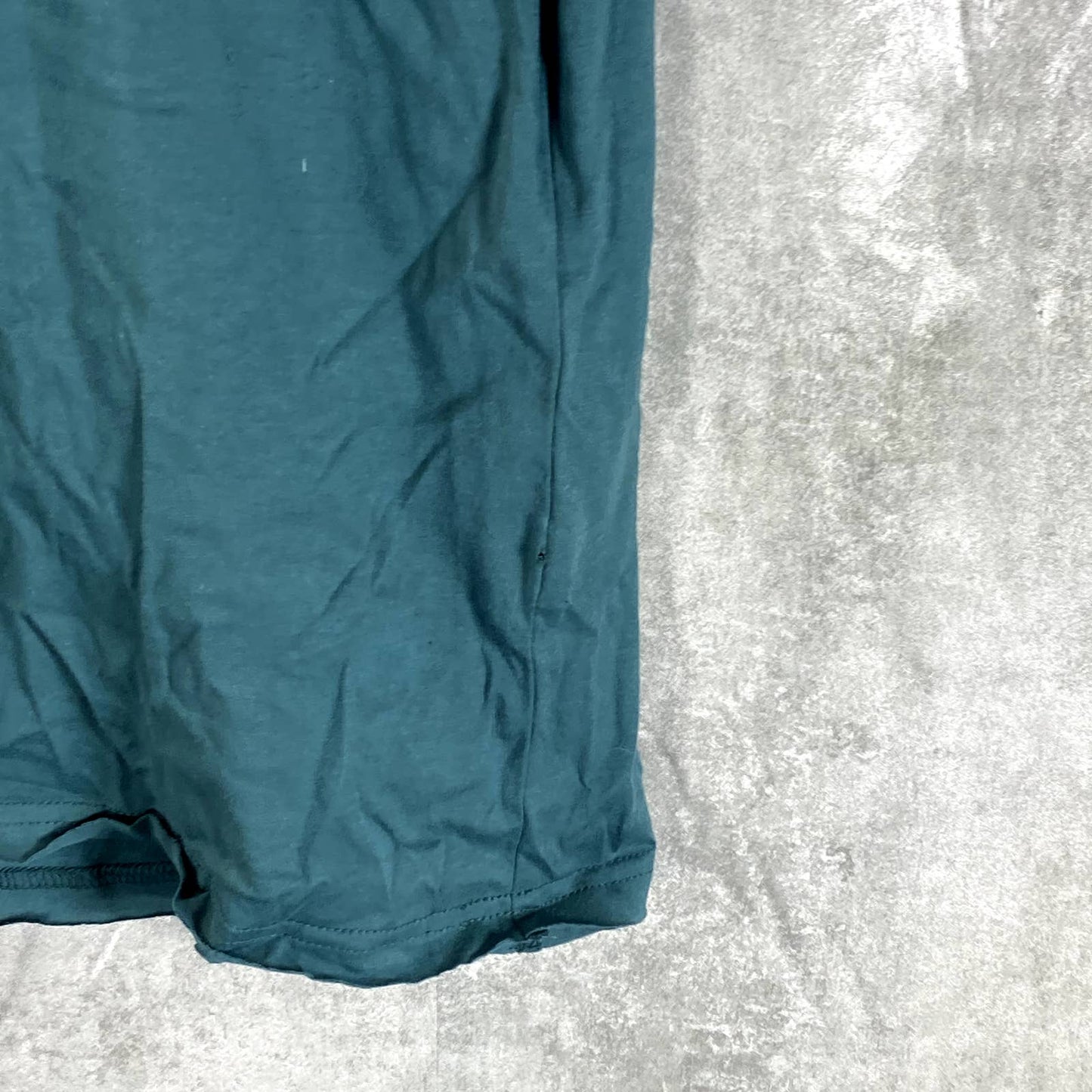 INC INTERNATIONAL CONCEPTS Men's Split-Neck Textured Zipper-Pocket T-Shirt SZ L