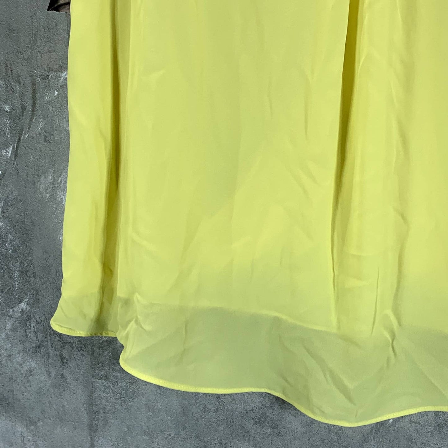 ALFANI Women's Yellow Daffodil Collared Sleeveless Top SZ XL
