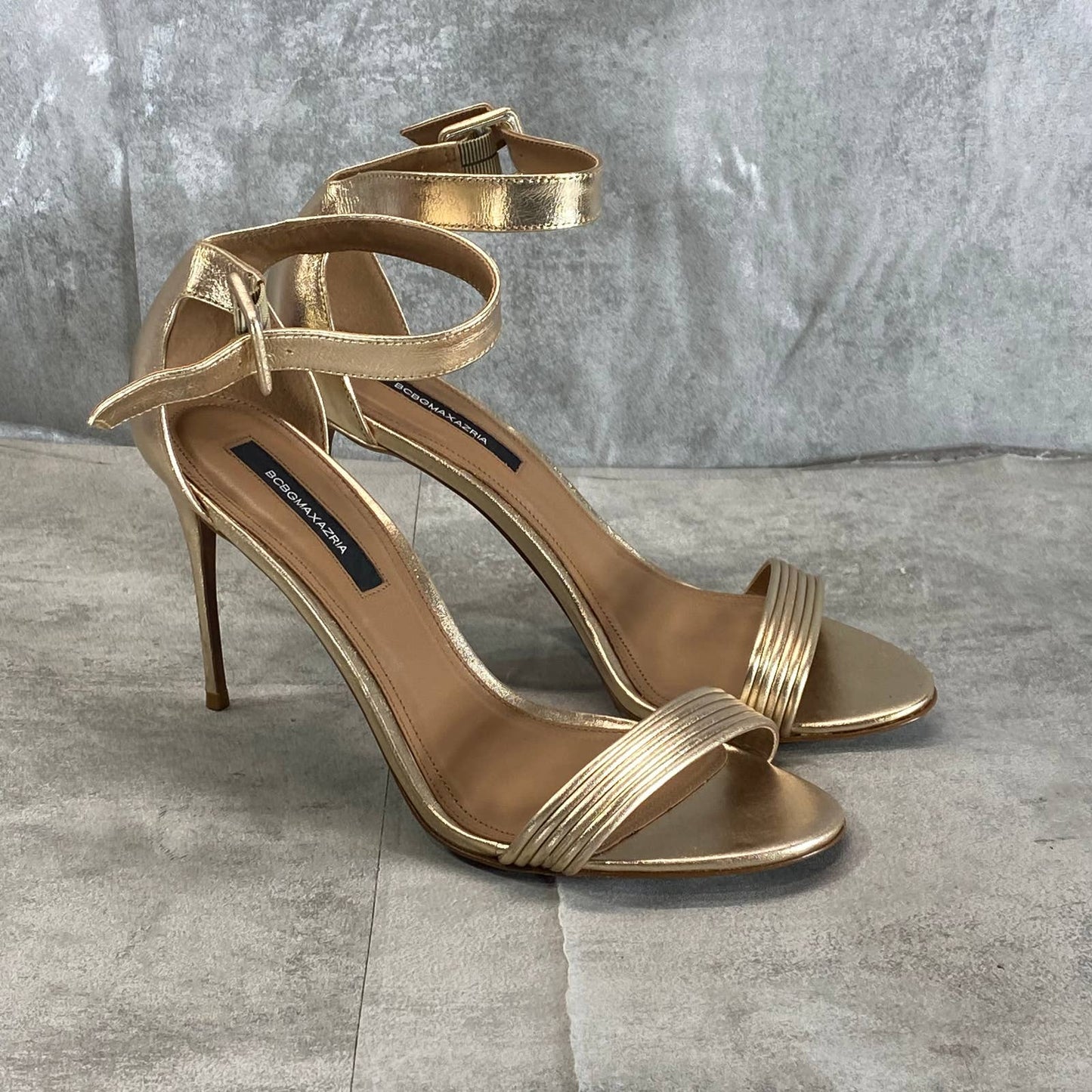 BCBGMAXAZRIA Women's Platino Leather Lucy Ankle-Strap Stiletto Sandals SZ 11