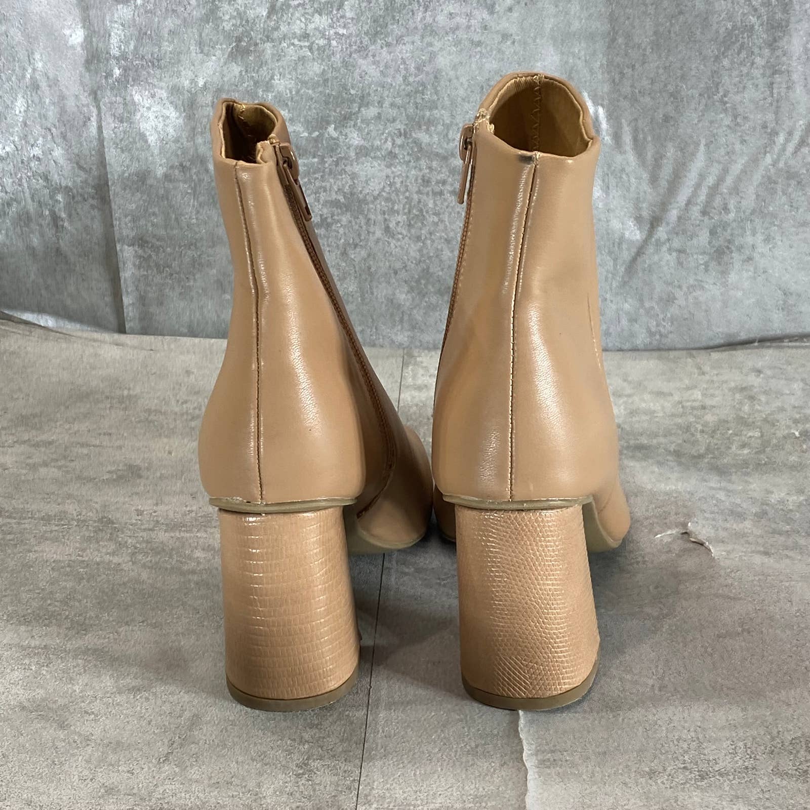 DV By DOLCE VITA Women's Caramel Maudry Square-Toe Block-Heel Dress Booties SZ 6