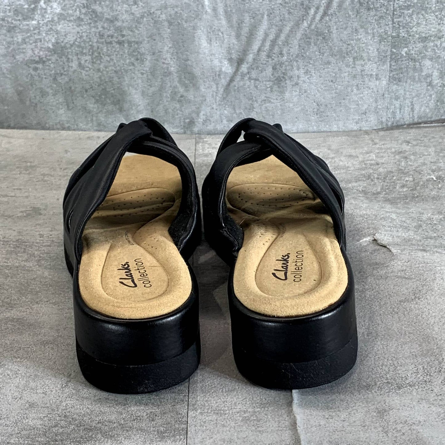 CLARKS COLLECTION Women's Black Clara Charm Slip-On Wedge Sandals SZ 9