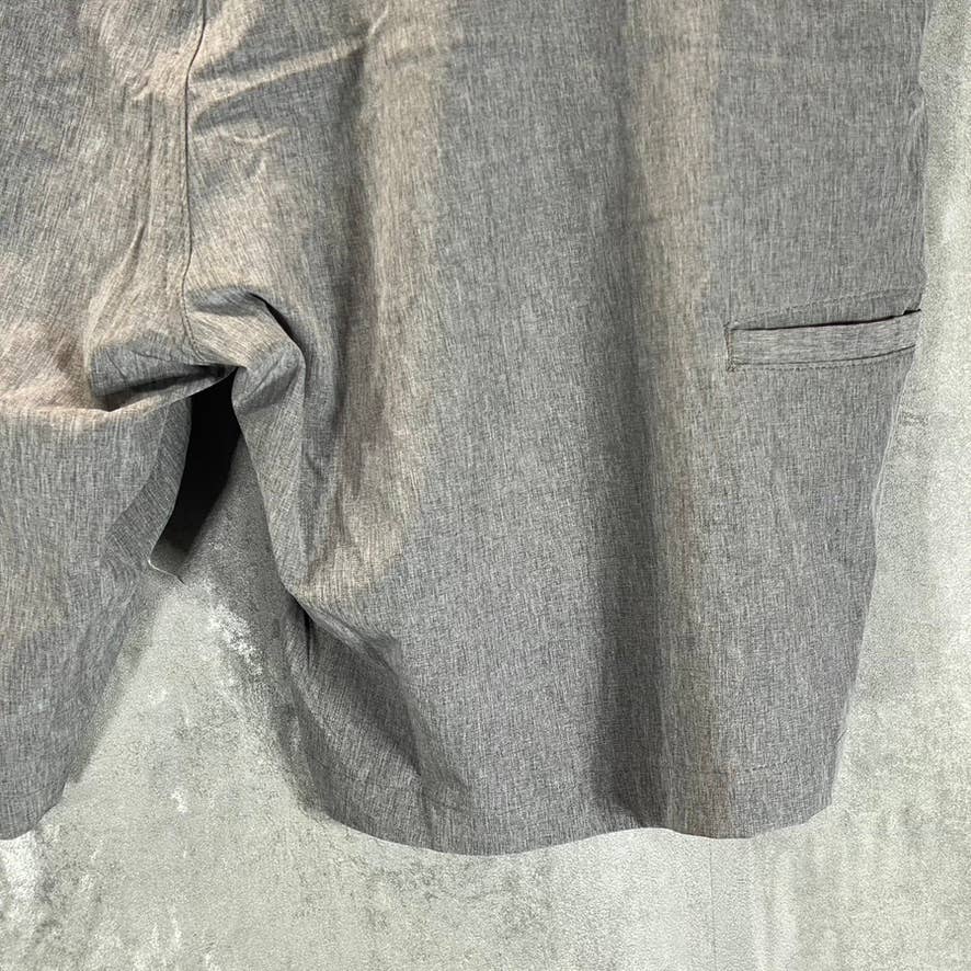 MOUNTAIN AND ISLES Men's Charcoal All Day Hybrid Performance Stretch Shorts SZ40