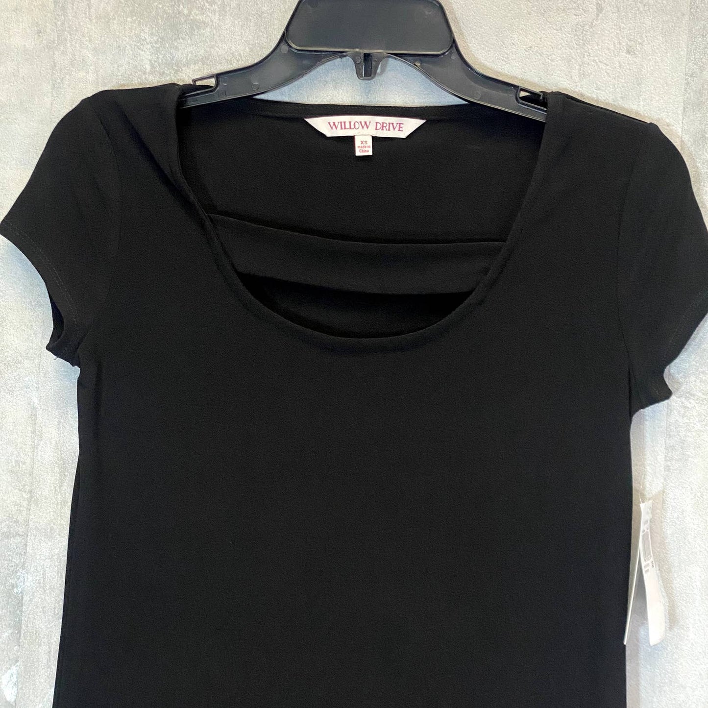 WILLOW DRIVE Women's Solid Black Crewneck Cutout Short Sleeve Top SZ XS