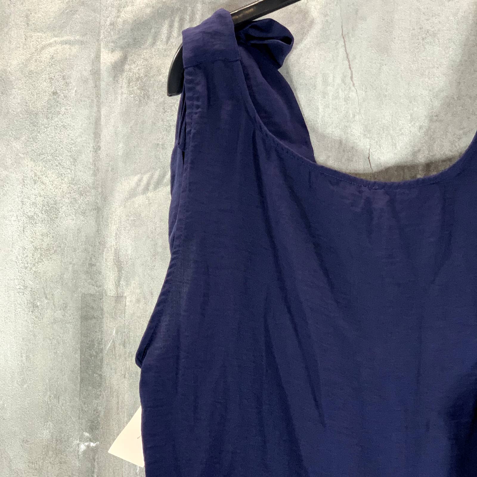 RILEY & RAE Women's Preppy Navy V-Neck Lily Tie-Shoulder Tank Top SZ L