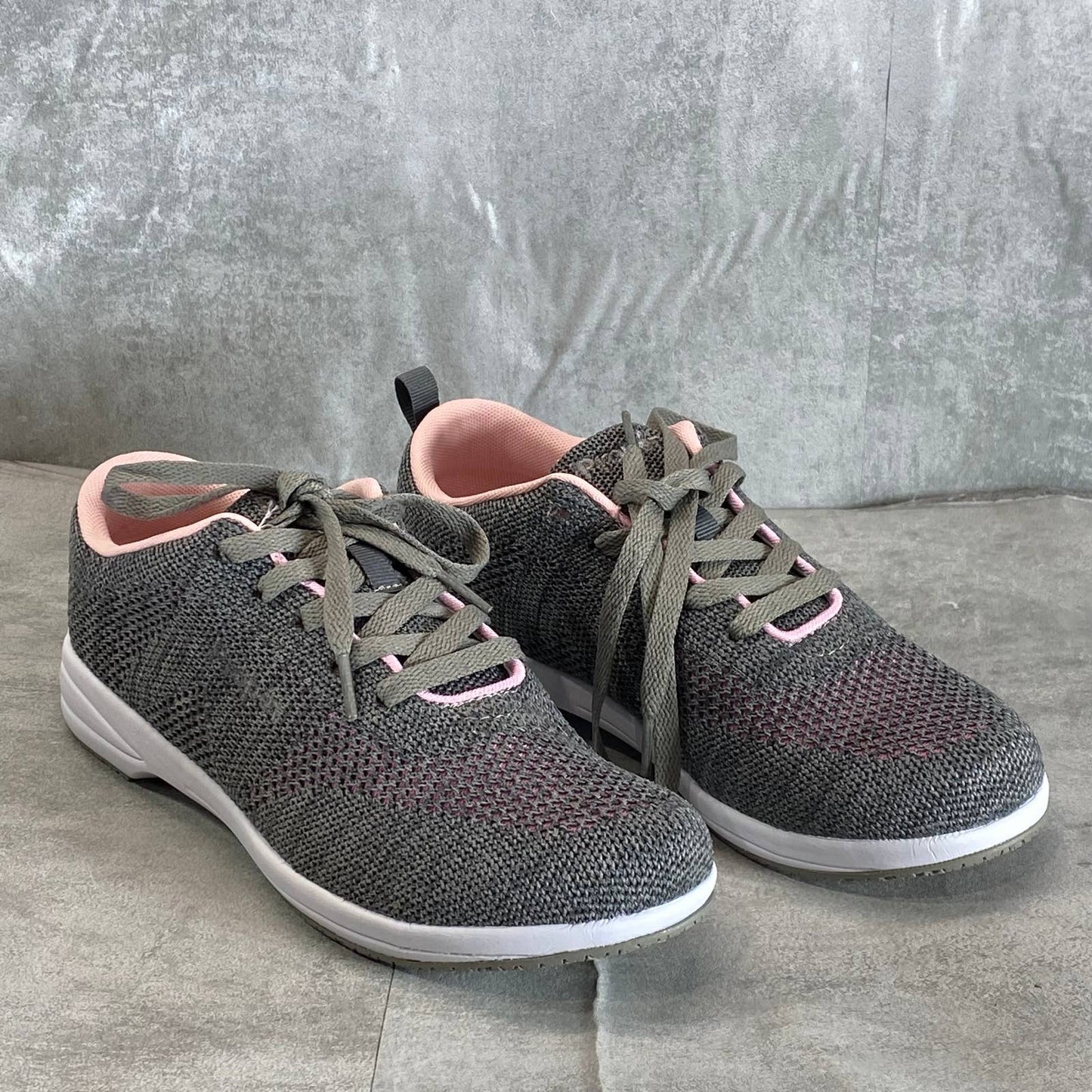 PROPET Women's Gray/Pink Washable Walker Evolution Lace-Up Sneakers SZ 9