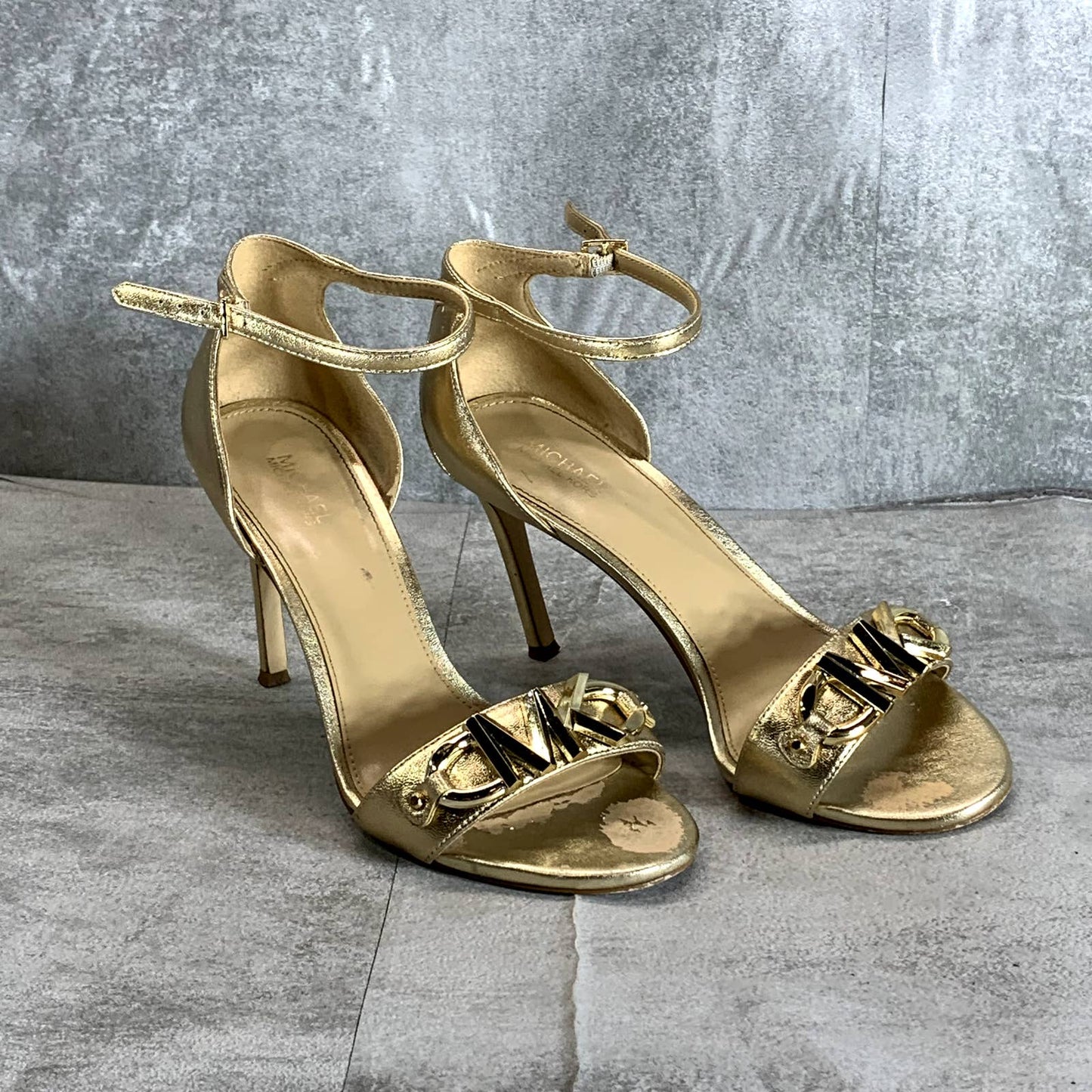 MICHAEL MICHAEL KORS Women's Gold Metallic Leather Izzy Dress Sandals SZ 7.5