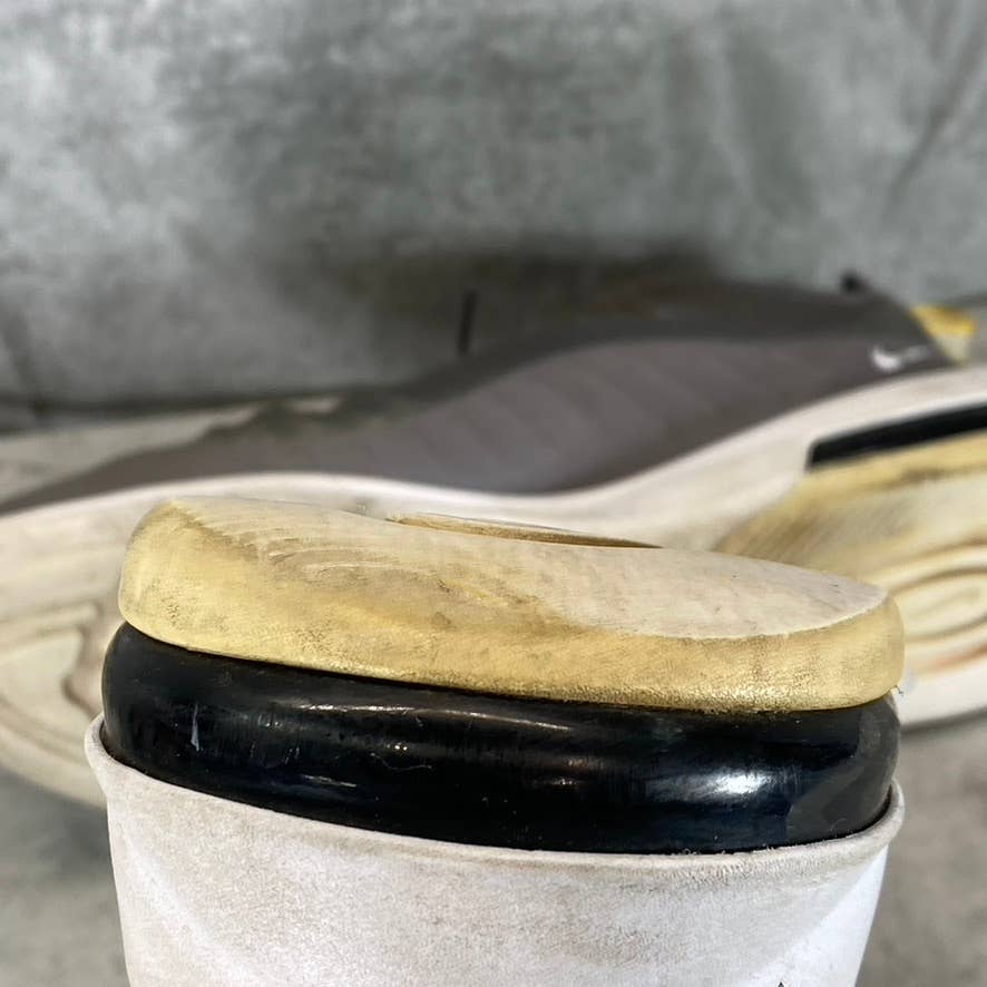 NIKE Men's Grey Air Max Axis Premium Lace-Up Sneakers SZ 10.5