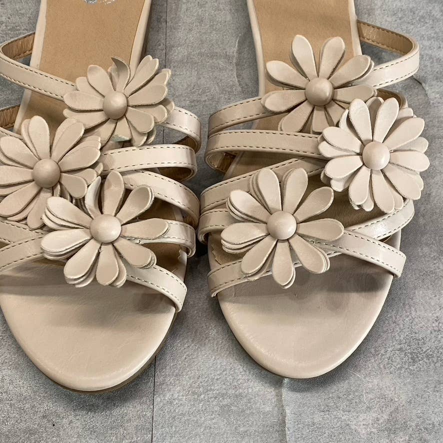 JOURNEE COLLECTION Women's Nude Dolliah 3D Flower-Detail Slide Sandals SZ 9