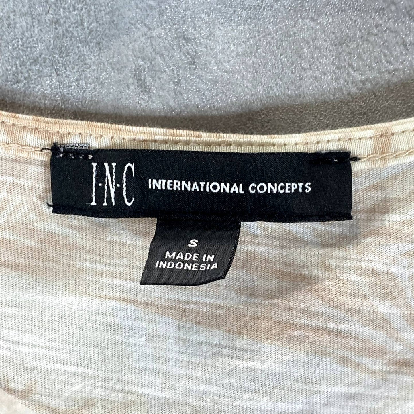 INC INTERNATIONAL CONCEPTS Women's Summer Palm Wrap-Style Flutter-Sleeve Top SZS