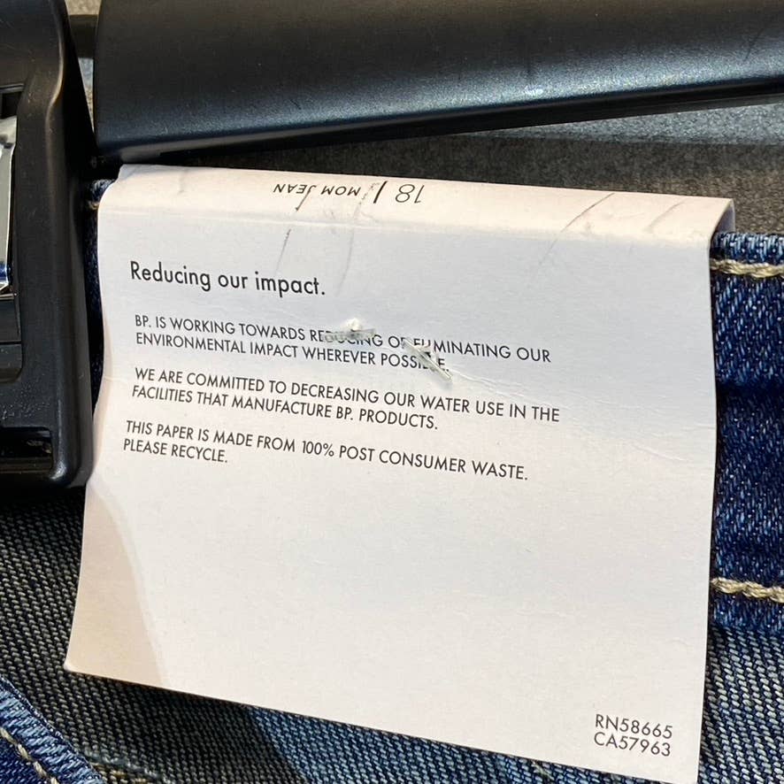 BP Women's Plus Size Dark Wash Distressed High-Rise Denim Mom Jeans SZ 18