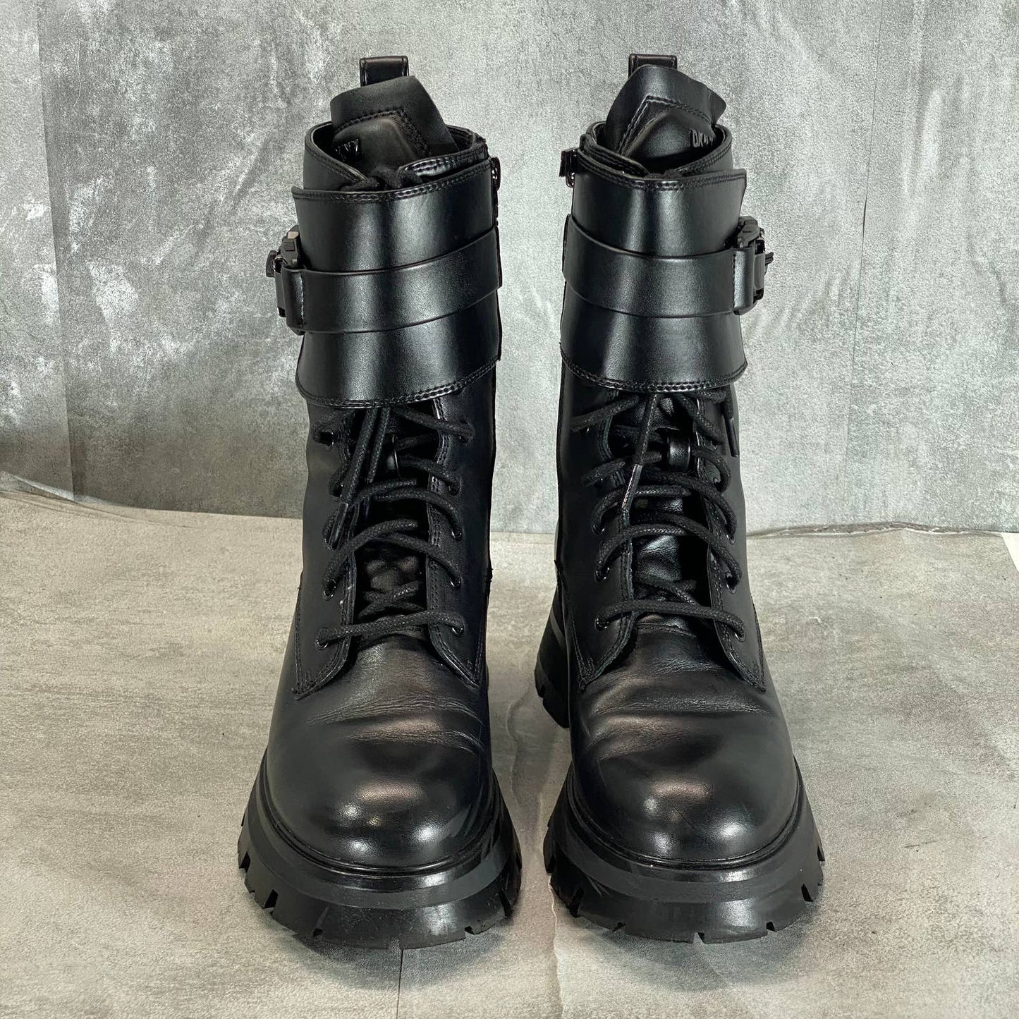 DKNY Women's Black Smooth Sava Buckled Combat Lace-Up Lug-Sole Boots SZ 8