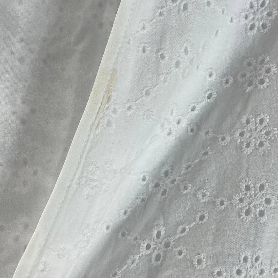 BAR III Women's Bright White Eyelet Ruched V-Neck Flutter Short Sleeve Dress