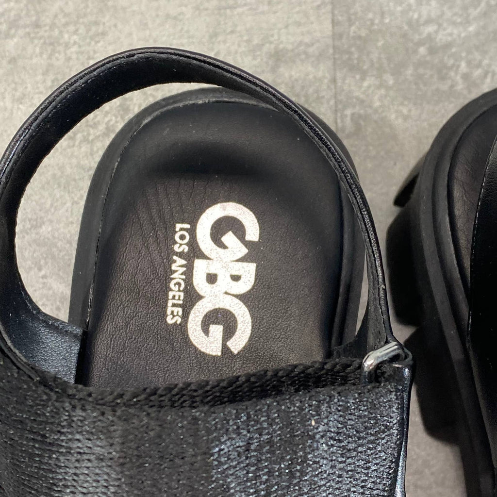 GBG Los Angeles Women's Black Premia Lug-Sole Sandals SZ 6