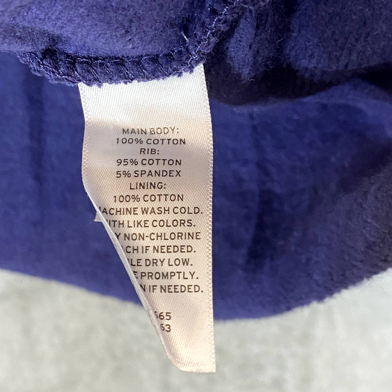 BP. Women's Navy New York Cutoff Graphic Long Sleeve Pullover Hoodie SZ S